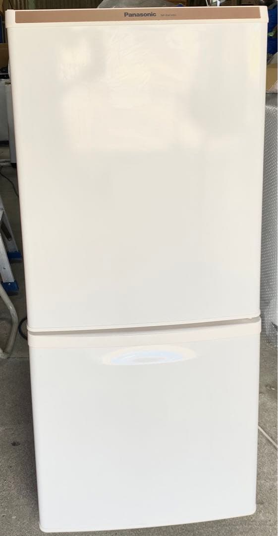 パナソニック　冷凍冷蔵庫　NR-BW14BC-W　2018年製　138L