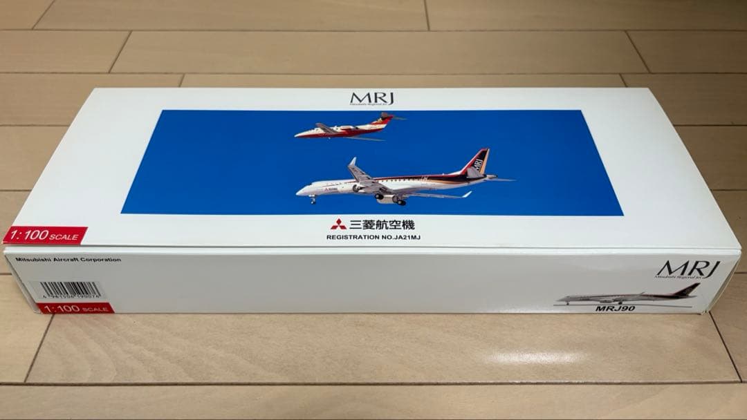 三菱航空機 MRJ90 JA21MJ 1:100 模型