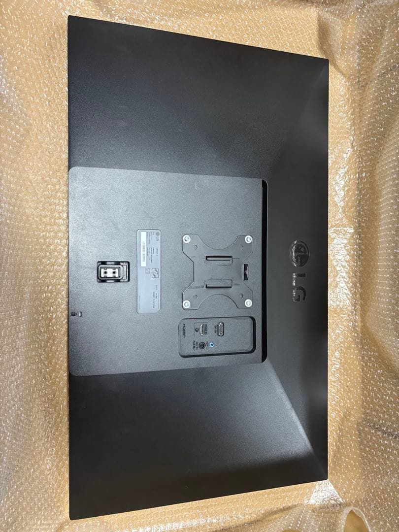 LG Electronics Japan 31.5型ワイド液晶ディスプレイ