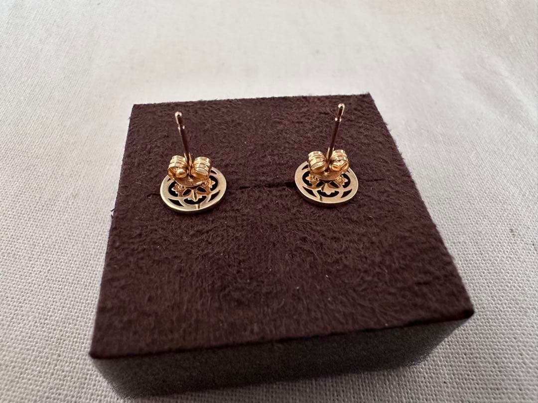 agete アガット　透かし模様　K14 ダイヤ ピアス　K18ポスト＆キャッチ