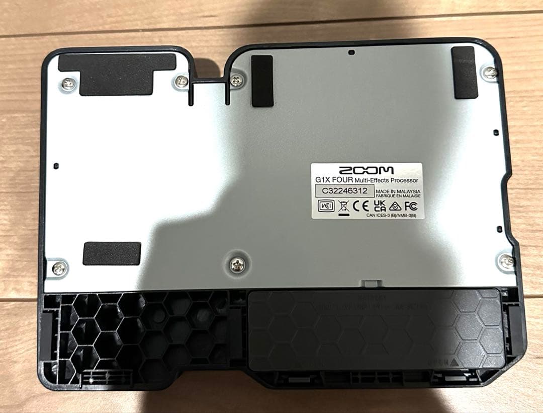 Zoom G1X FOUR ギター用マルチエフェクター（ズーム）