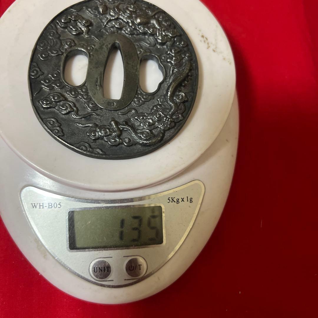 貴金属　純銀（刻印） 龍紋　鍔