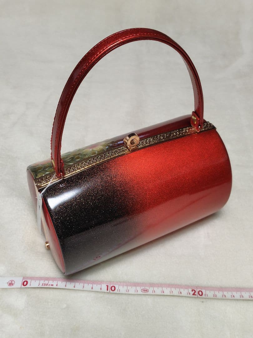 【新品未使用品】 成人式、訪問着用和装バッグと 草履のセット（フリーサイズ）