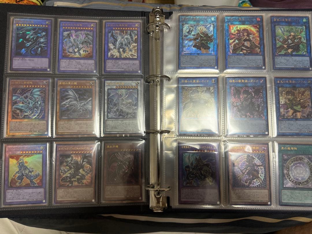 遊戯王新規レリーフ202枚コレクターズ2ホロ20枚セット 白の物語バイ