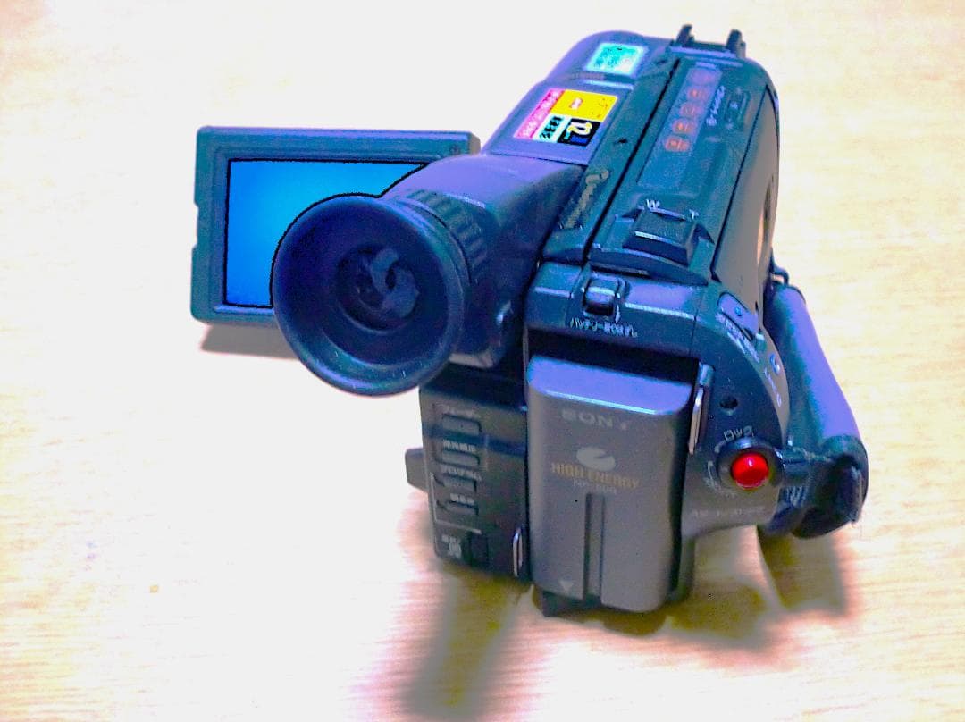 8mmテープのダビングに！ SONY ビデオカメラ CCD-TRV45