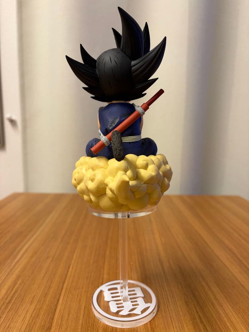 孫悟空 フィギュア　筋斗雲　ラストワン　専用台座付