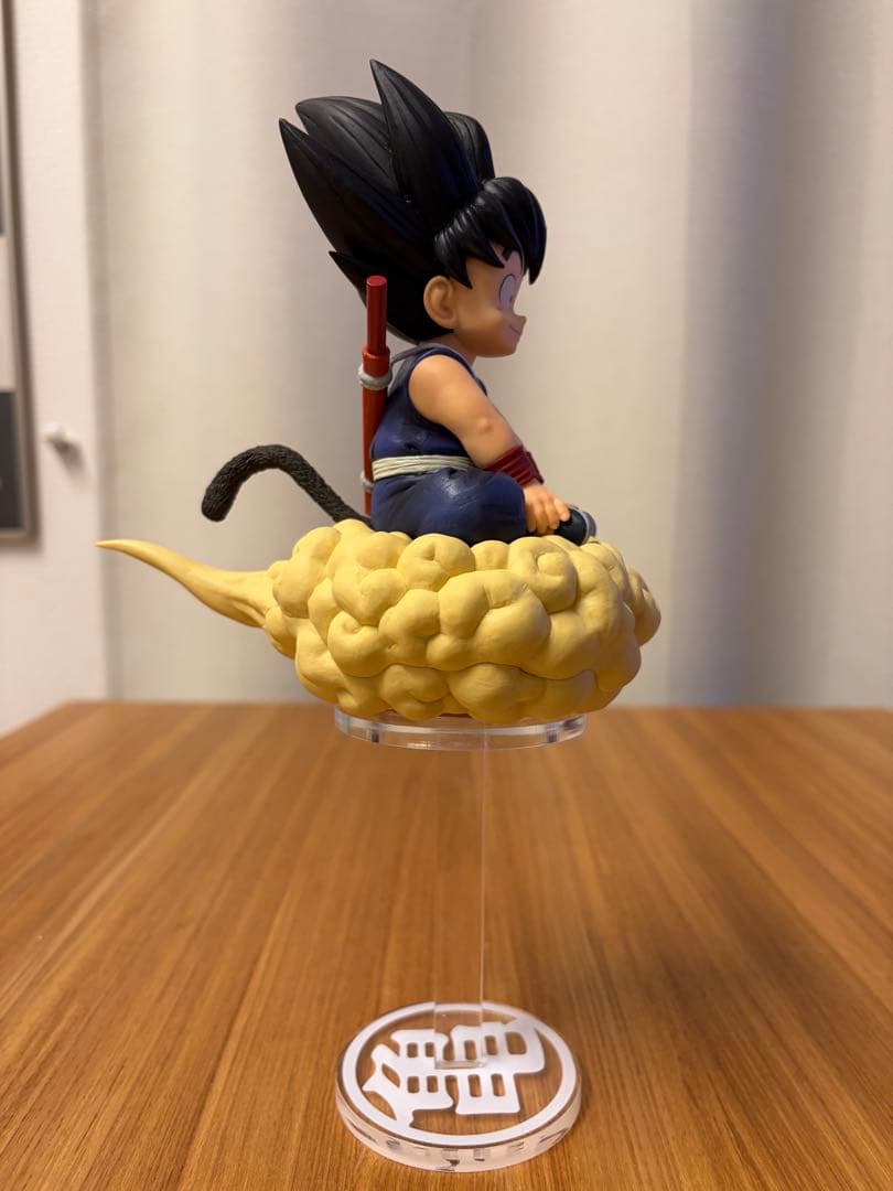 孫悟空 フィギュア　筋斗雲　ラストワン　専用台座付