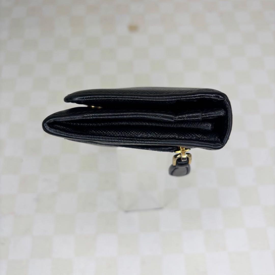 美品　PRADA プラダ　長財布　二つ折り　M55