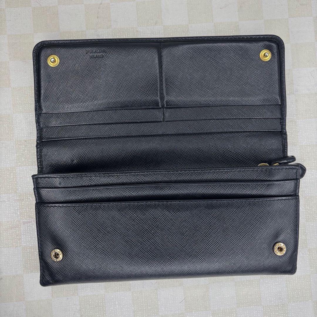 美品　PRADA プラダ　長財布　二つ折り　M55