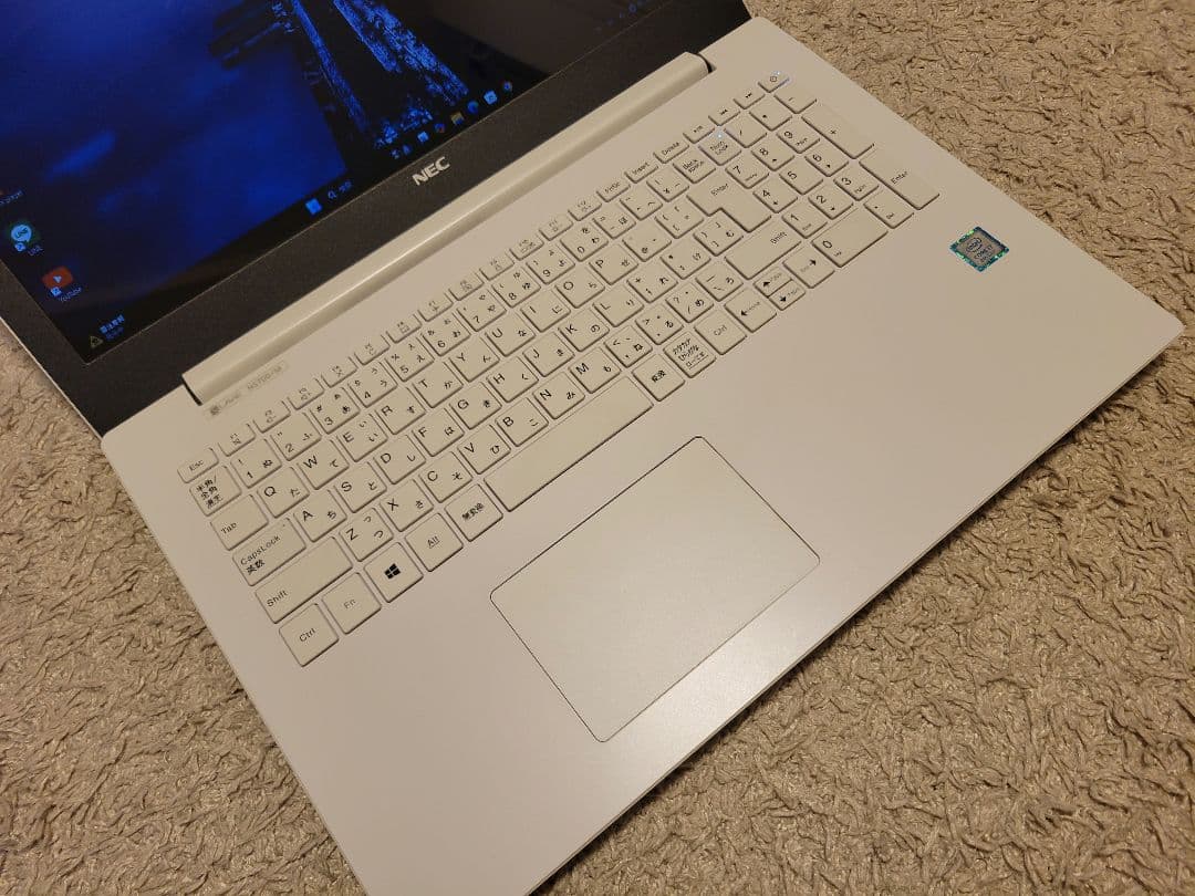 LAVIE NS700/MAW Core i7 8世代 動作快適