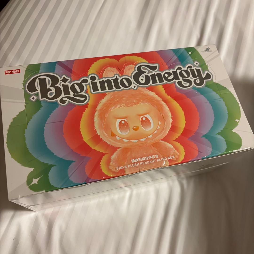 ラブブ　Big into Energy LABUBU