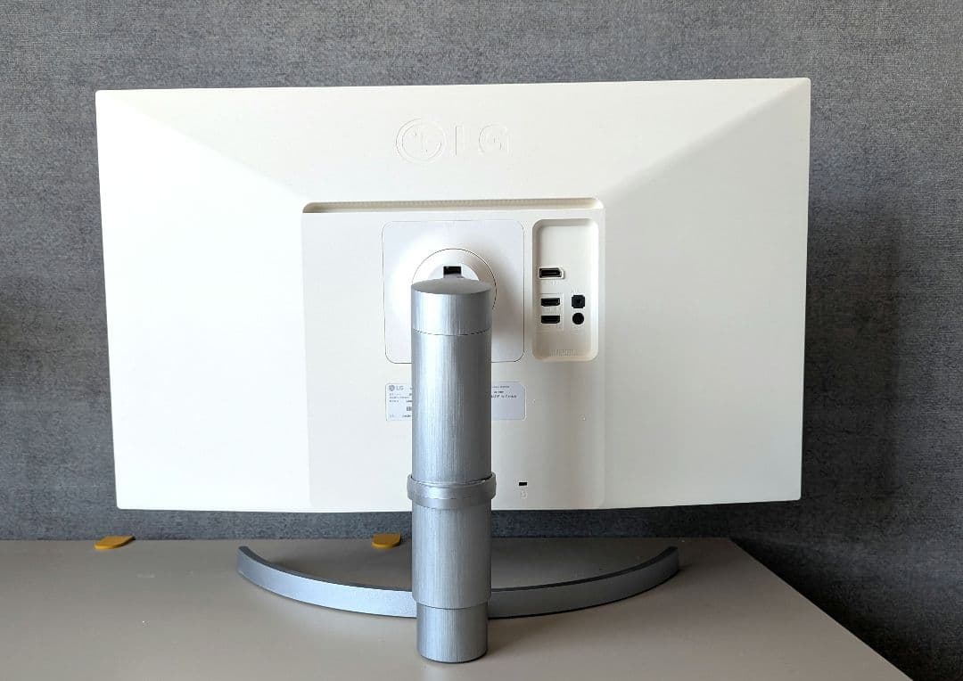 ten.k　LG　27インチ　4Kモニター　27UL550