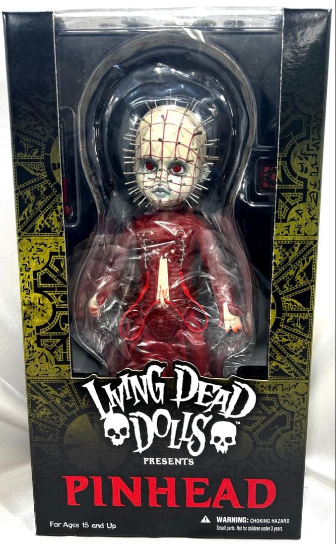 Living Dead Dolls Pinhead フィギュア