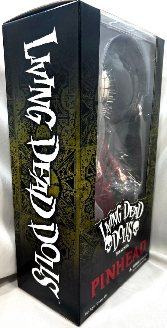 Living Dead Dolls Pinhead フィギュア