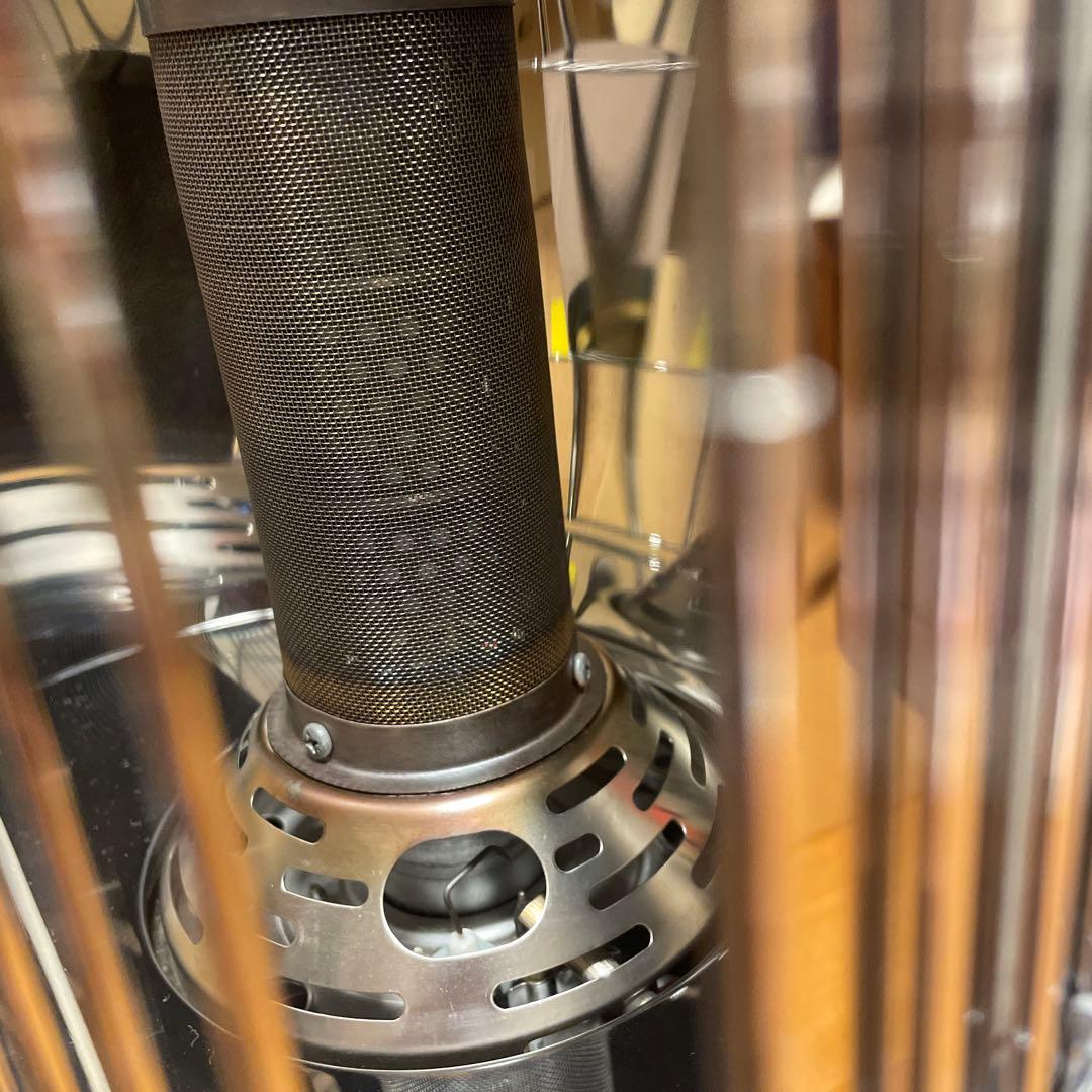 ミ*子様 iwatani カセットガスストーブ　デカ暖　ホワイト