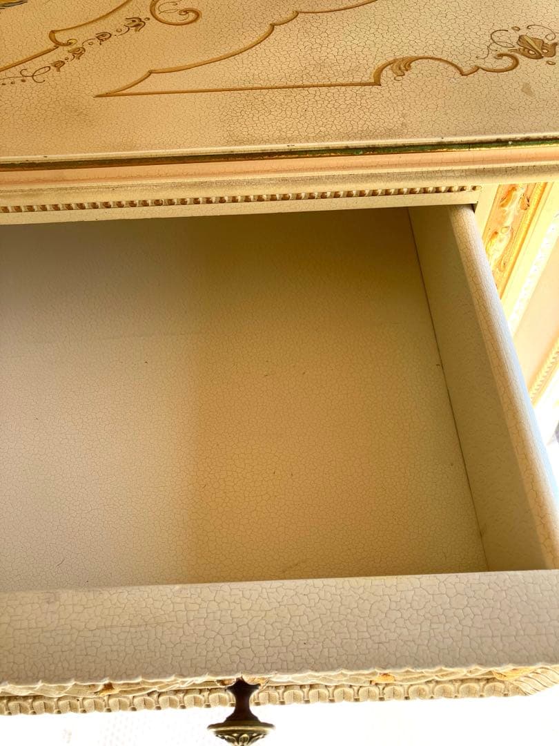 期間限定イタリア製　マリオ　コルチャゴ　サイドボード　中古　ロココ様式　希少