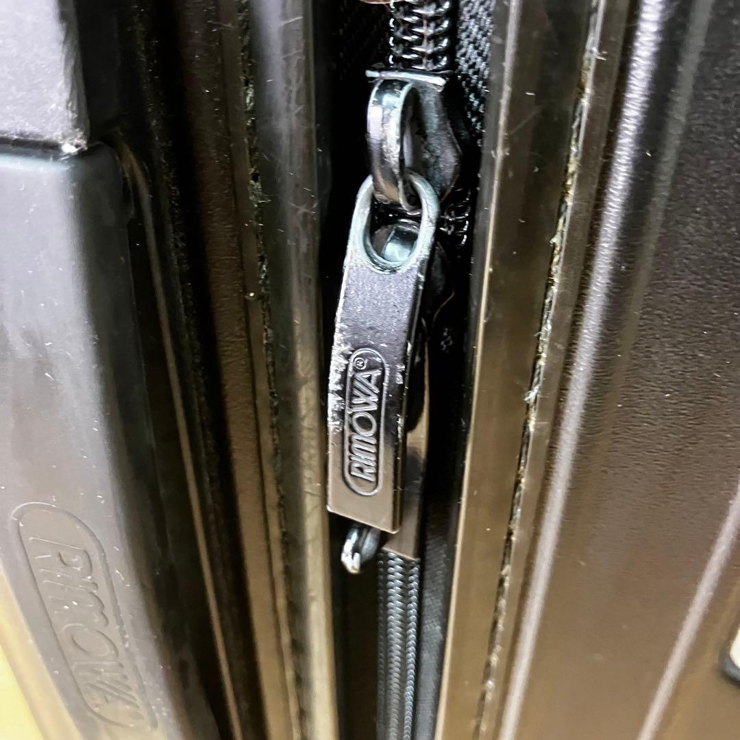 RIMOWA リモワ　4輪　SALSA サルサ　黒ブラック　キャリーケース