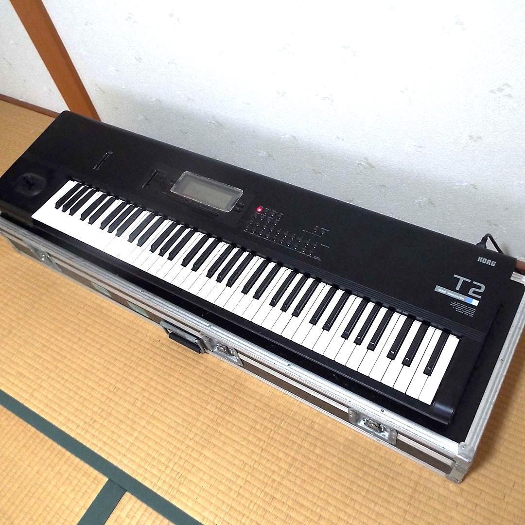 完動_美品 電池交換済 76FS鍵盤 コルグ T2_頑丈純正フライトケース付