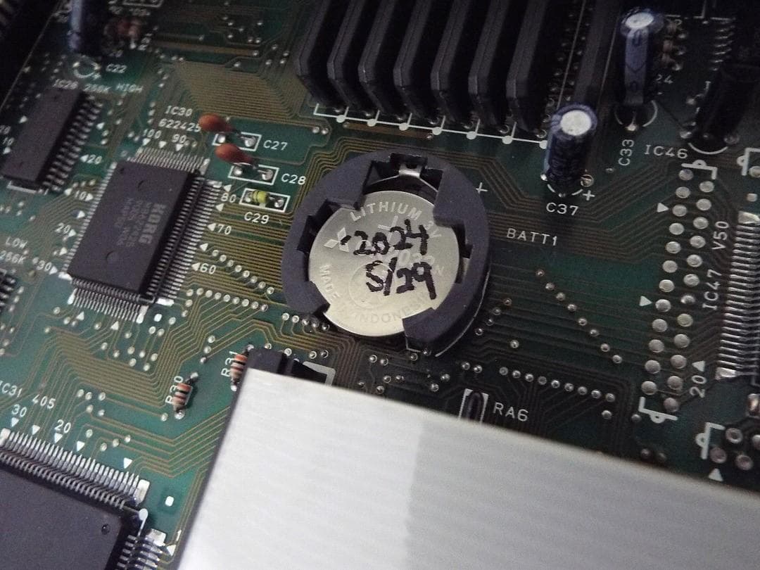 完動_美品 電池交換済 76FS鍵盤 コルグ T2_頑丈純正フライトケース付