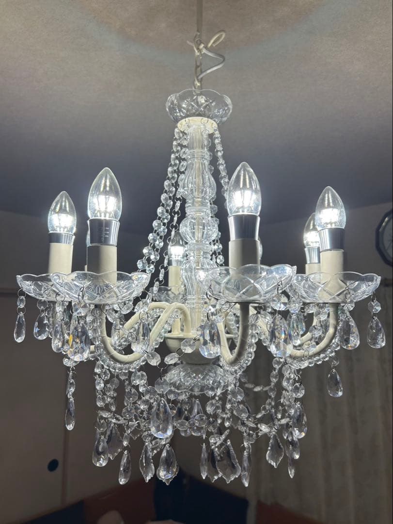 クラシックシャンデリア 8灯 LED電球使用