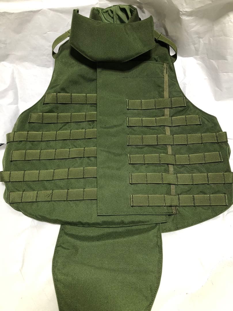 ボディアーマ　OTV インターセプター　オリーブ　FLYYE レプリカ　M 実物