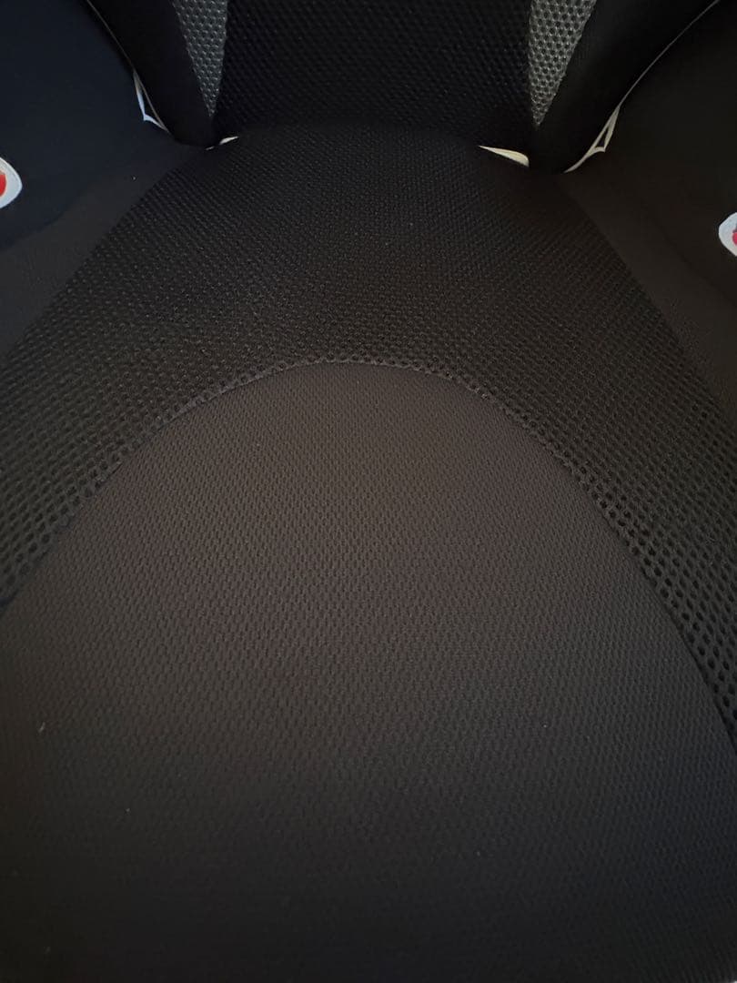 美品【カーメイト】エールベベ・サラット3ステップ クワトロ ST