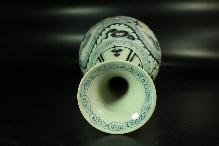 中国美術 青花霊芝雲龍紋 瓶(K-A860)