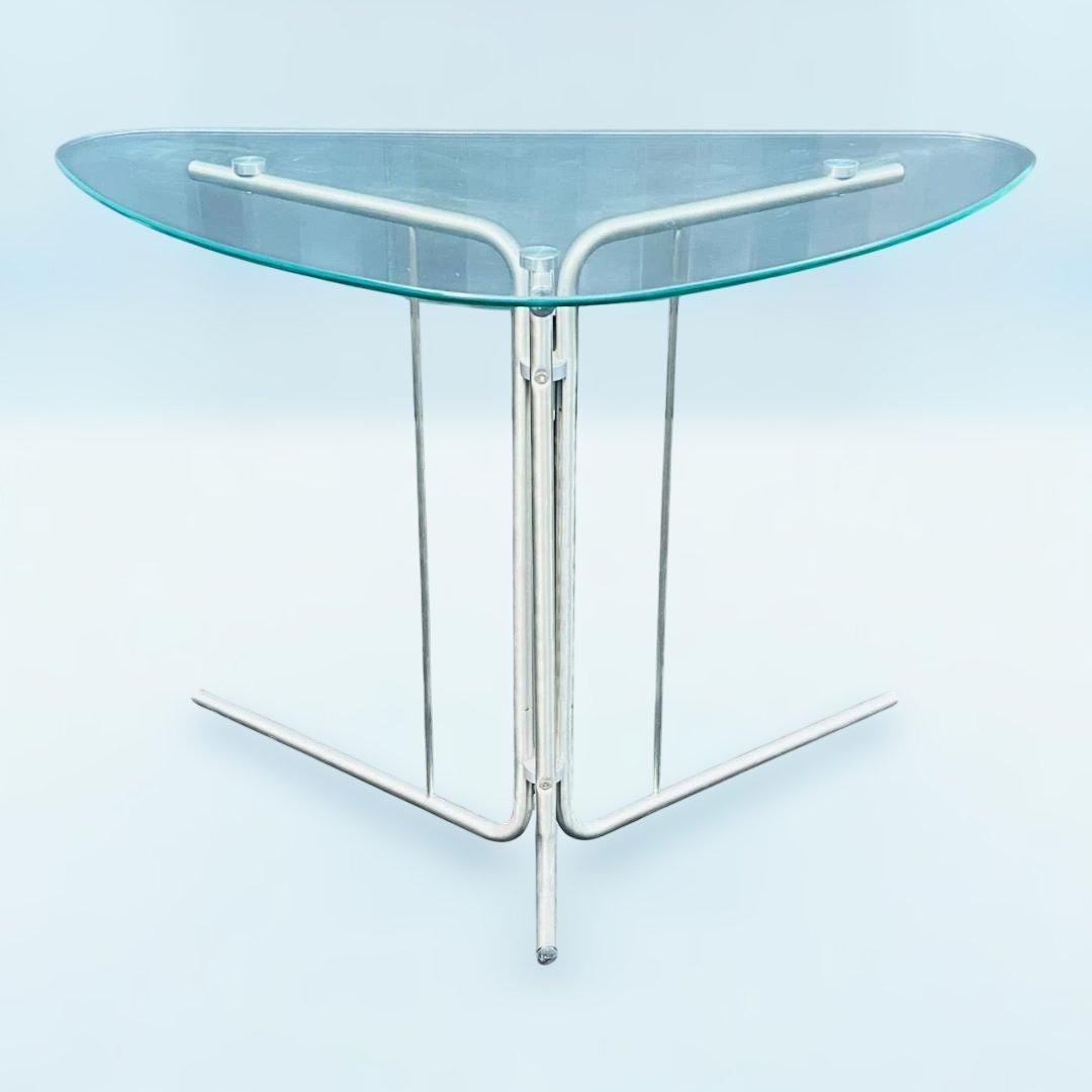 モダン三角形ガラスサイドテーブル