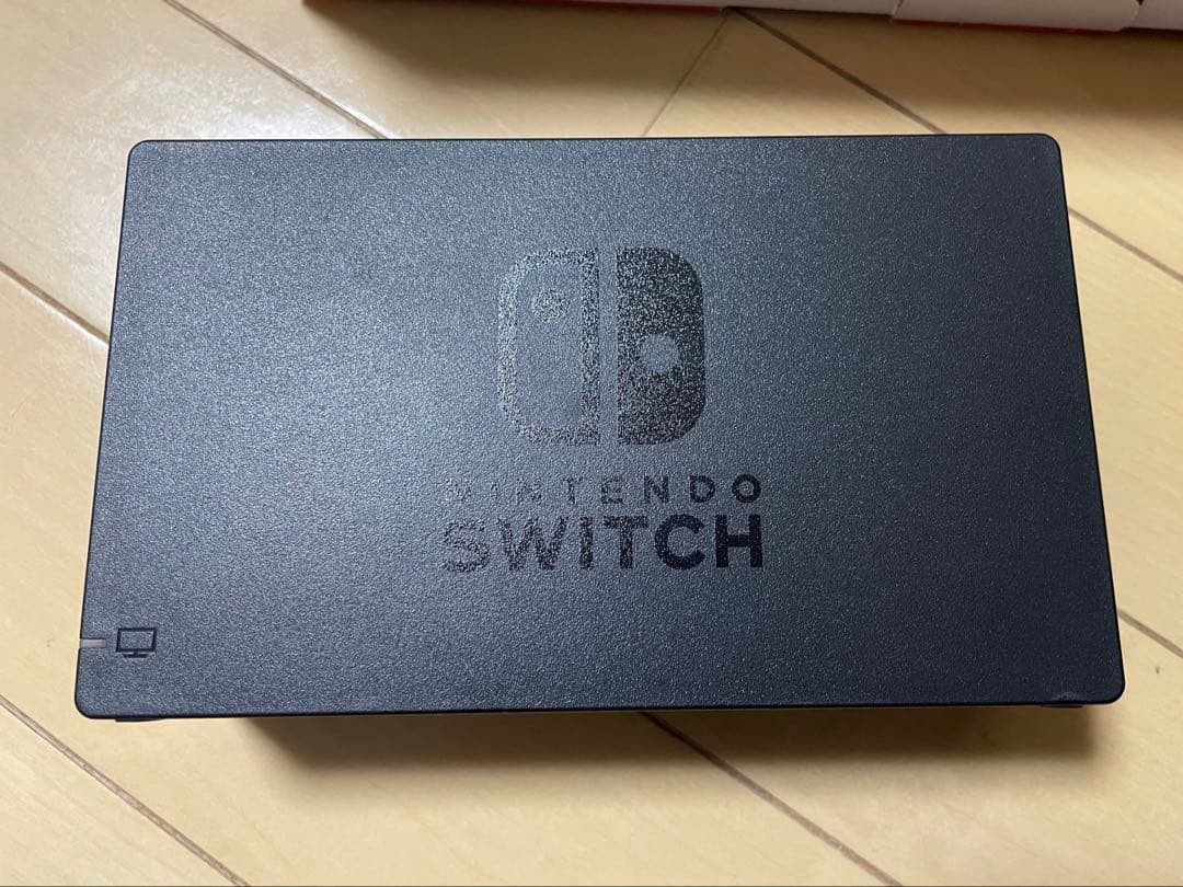 Nintendo Switch 本体 ネオンブルー/ネオンレッド　プロコン付き