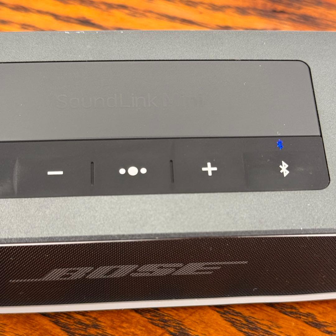 BOSEのポータブルスピーカー「SoundLink Mini II」本体のみです