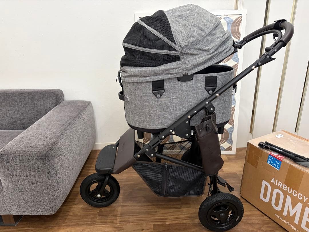 コットは試乗のみ　エアバギーDOME3 レギュラー　ペットカート　アースグレー