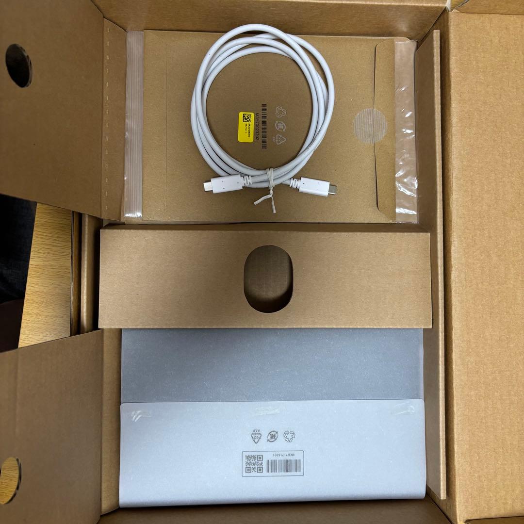 【美品】超軽量LGモバイルモニター_ gram +view