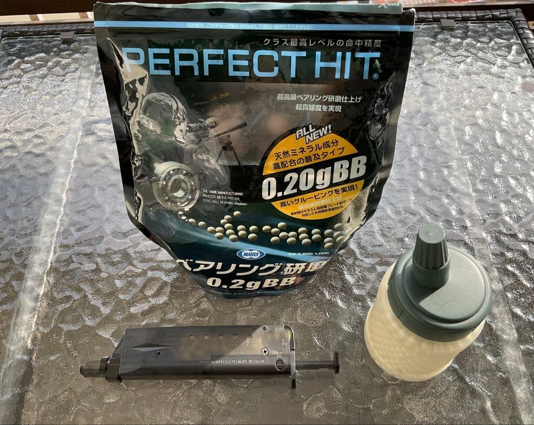 エアーソフトガン ハイキャパ5.1 D.O.R CAL .45 付属品付き