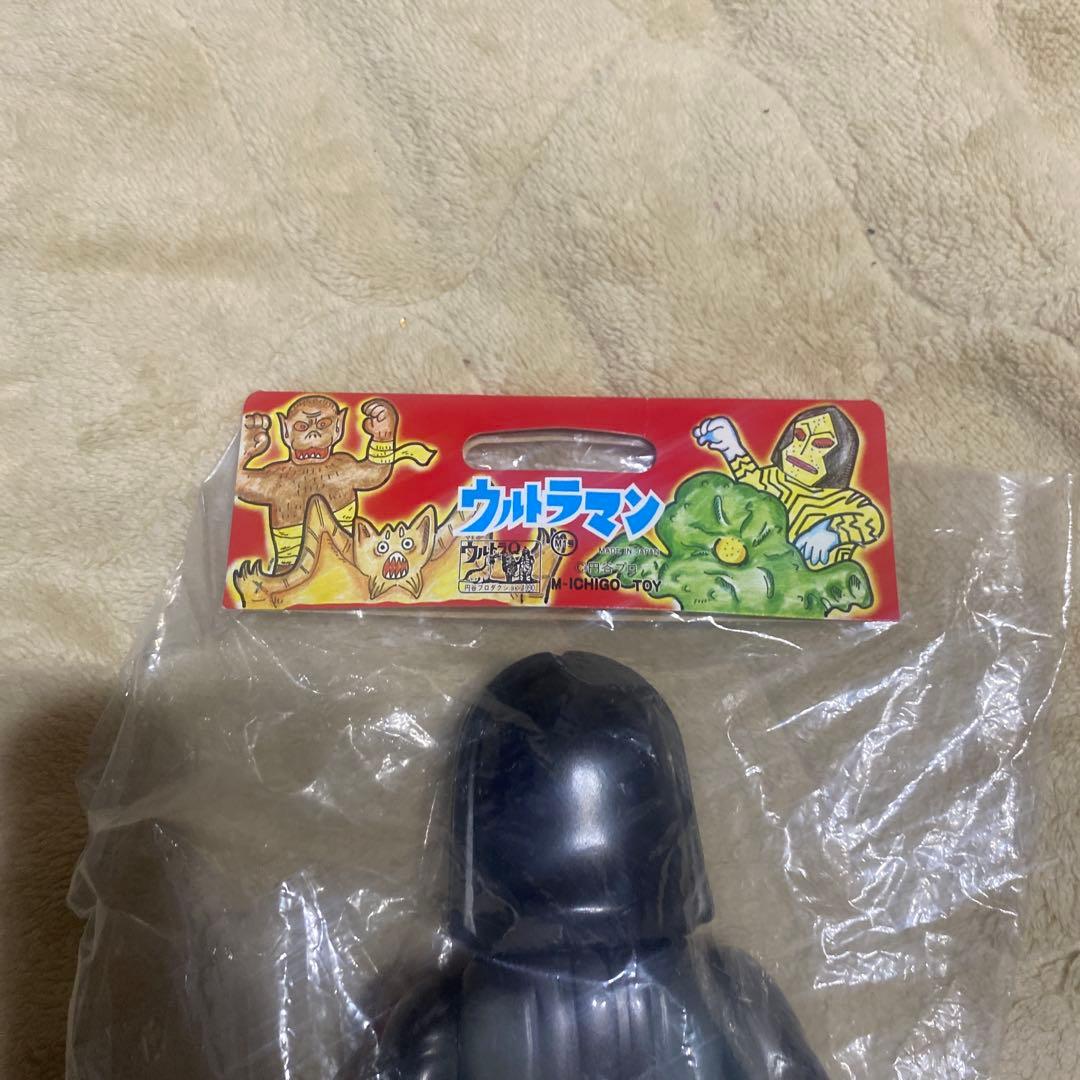 ウルトラQ ダダ　フィギュア 黒