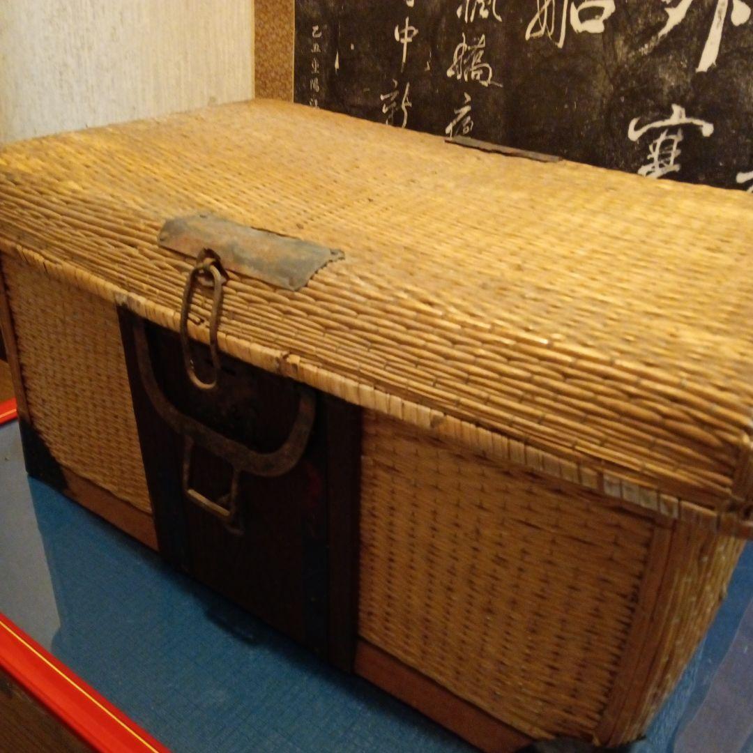 江戸時代幕末期〜明治時代後半期頃武家旧家蔵出道中仕様鋏箱形時代柳行李珍品当時物