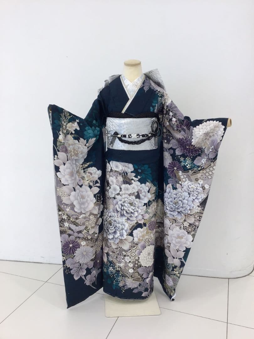 振袖フルセットと長襦袢正絹お仕立て付き