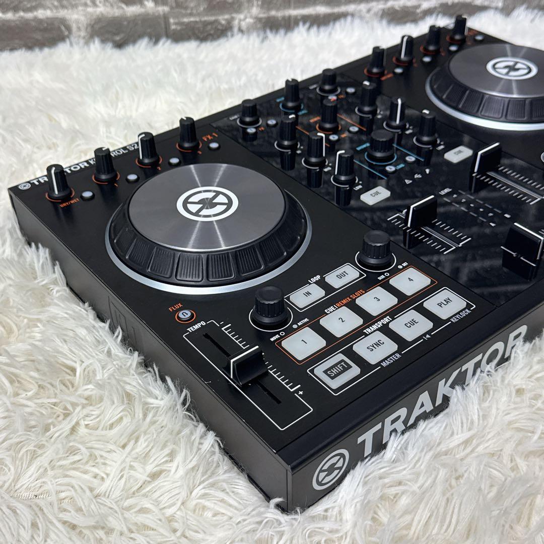 TRAKTOR KONTROL S2 MK2 DJコントローラー