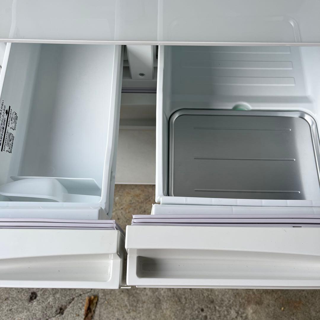 東芝　最新モデル冷蔵庫　411L