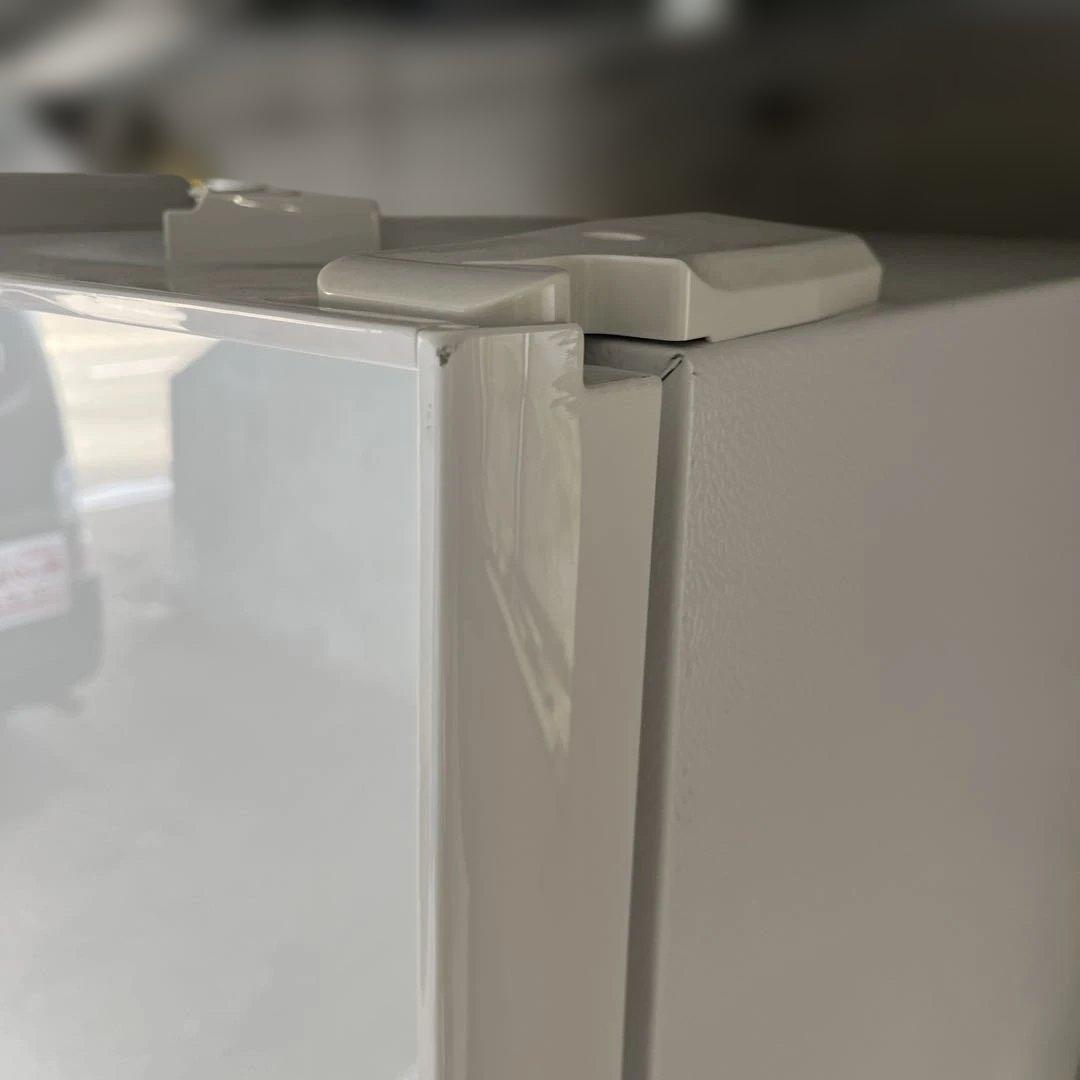 東芝　最新モデル冷蔵庫　411L