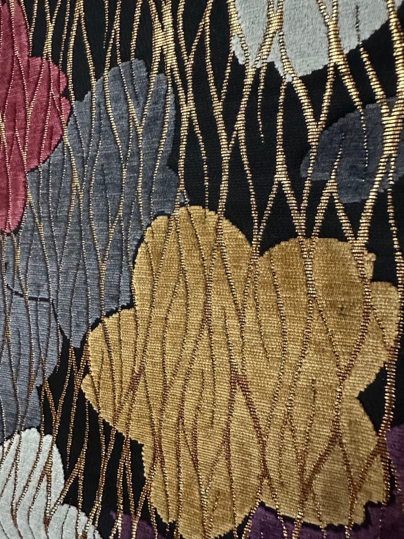 花柄染め抜き　地模様ほぼ黒振袖　帯　成人式 152㎝　中古美品　現状渡し