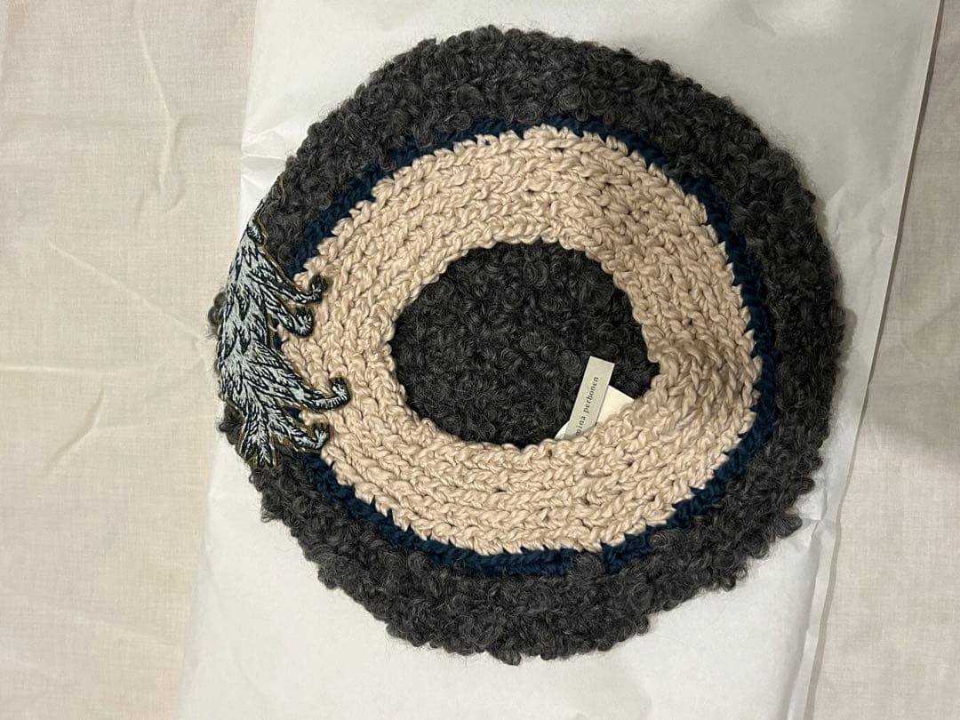 ミナペルホネン　wolf &flowerニットベレー帽