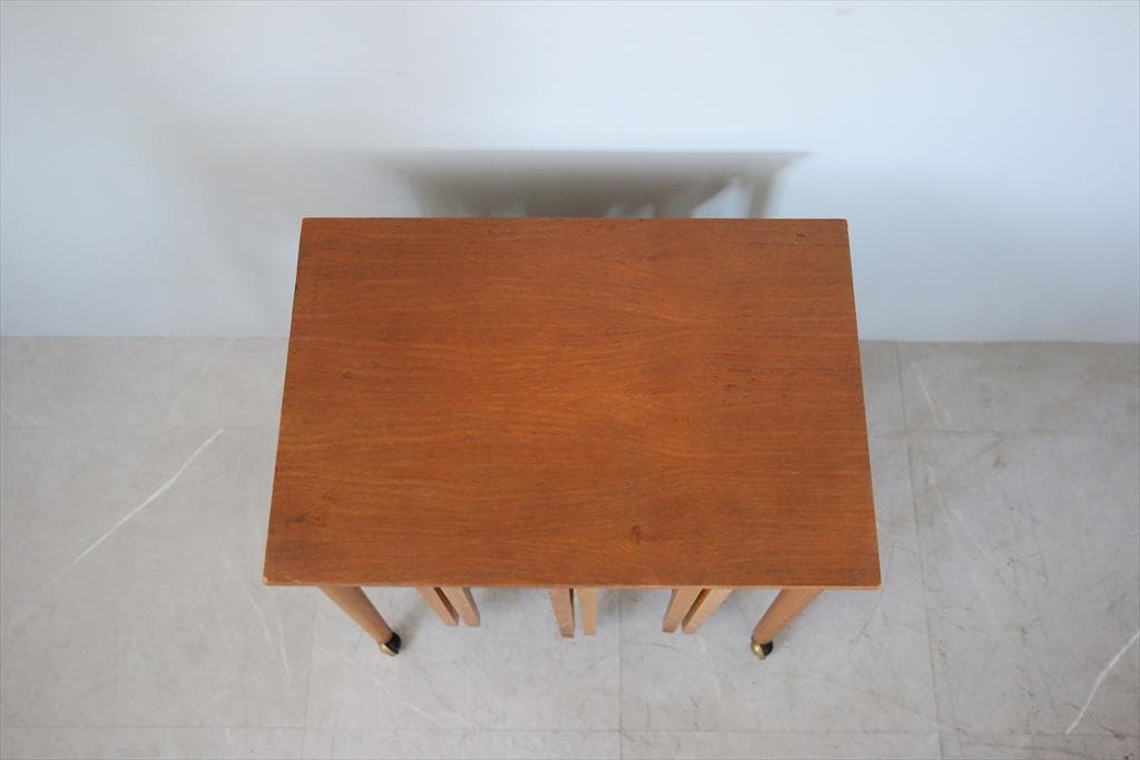 英国アンティーク木製ネストテーブル4台set/収納式机/飾り棚(84-237)