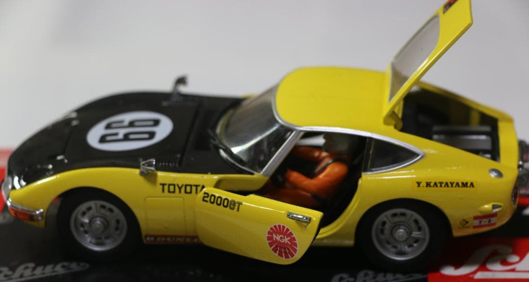 超貴重　シュコー製 トヨタ２０００ＧＴ１９６６スピードトライアルモデル　1/24