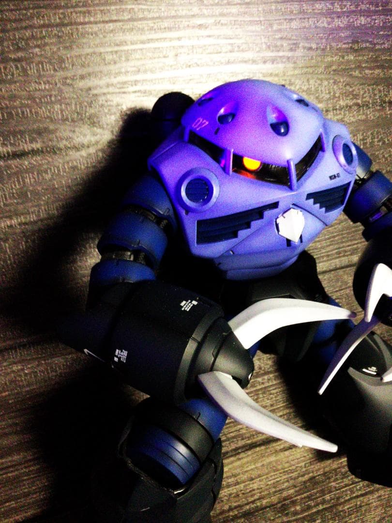 MG シャア専用ズゴック 量産型カラー グラデーション全塗装完成品 ガンプラ