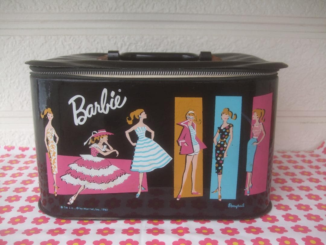 お値下げバービー 1961年 ビンテージ ドールケース 収納ケース黒