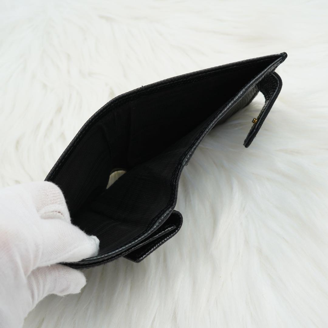 未使用展示品　Salvatore Ferragamo 二つ折り財布　ヴァラリボン