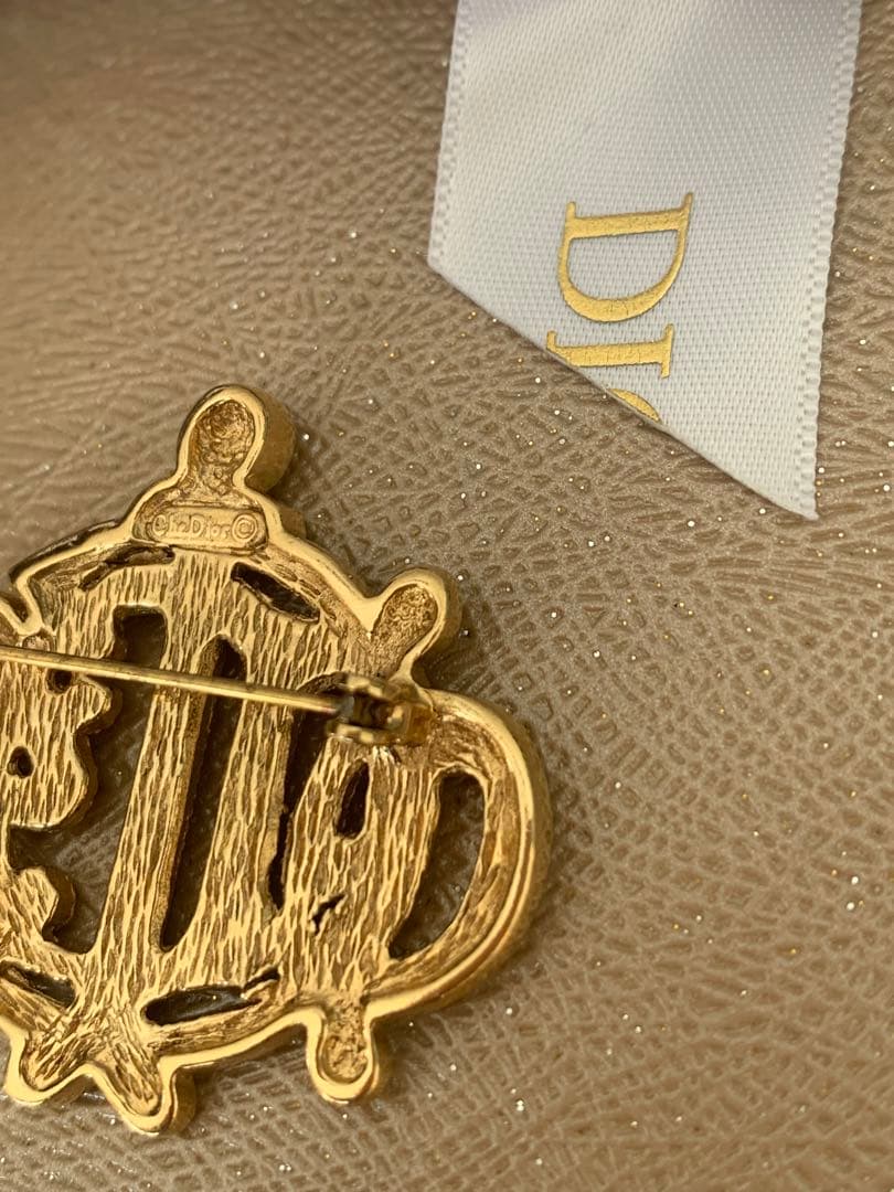 ディオール DIOR ブローチ 旧ロゴ ヴィンテージ クリスチャンディオール