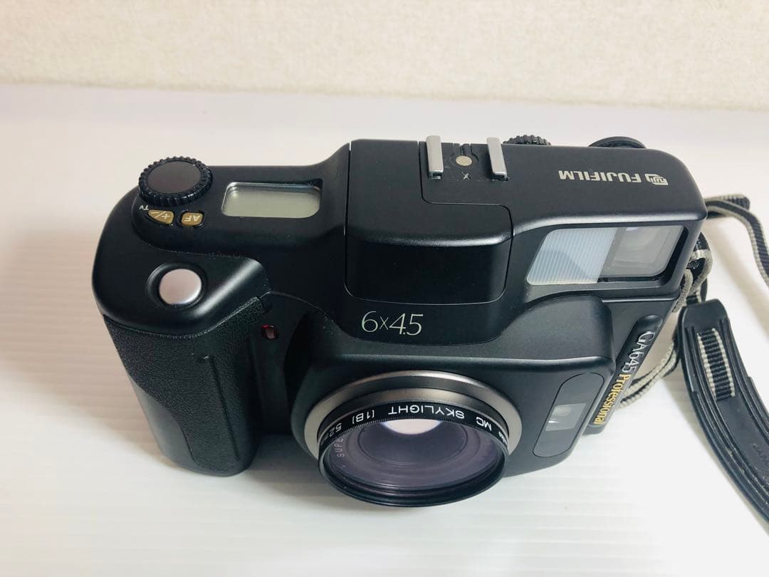 中古美品 FUJIFILM 中判カメラ GA645 Professional