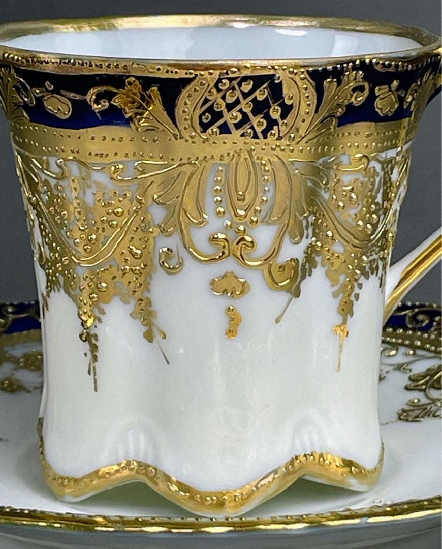 【美品】オールドノリタケ 金盛り カップ＆ソーサー 金彩 メープルリーフ