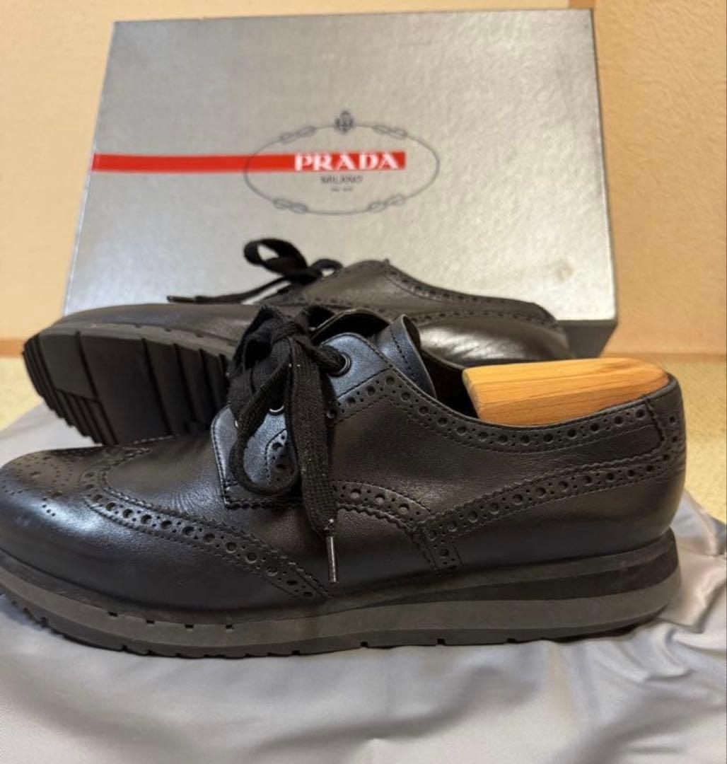 PRADA プラダ　レザー　シューズ　ブラック　UK7